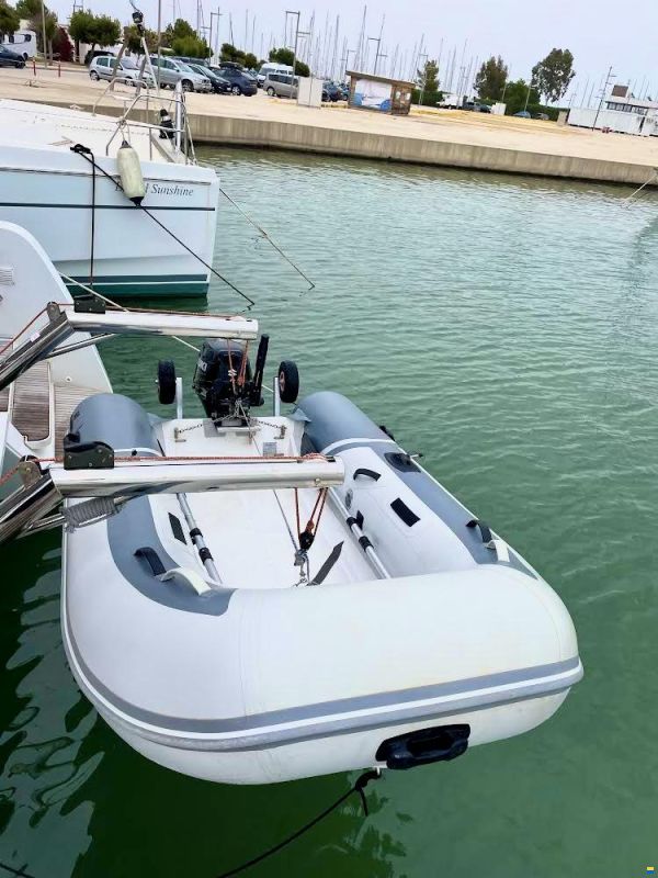 Lagoon 40