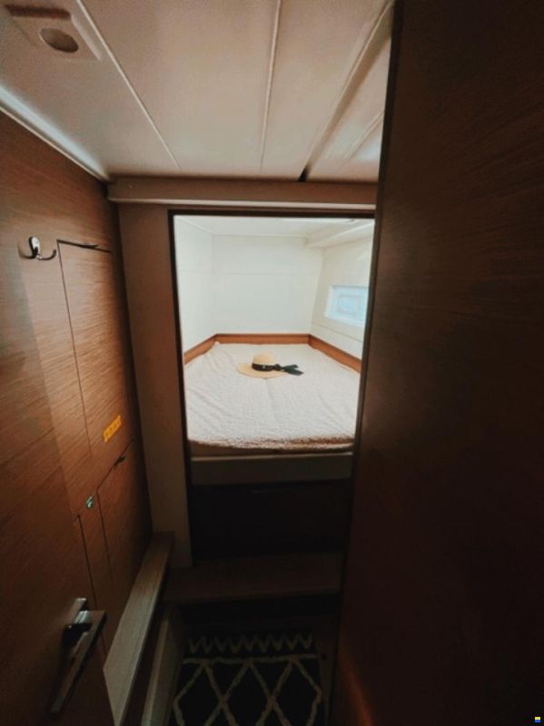 Lagoon 40