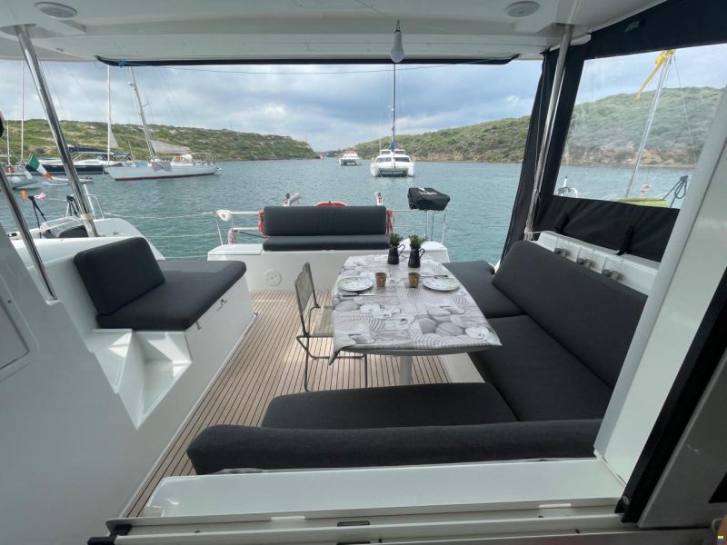 Lagoon 40