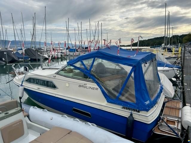 Bayliner Monterey