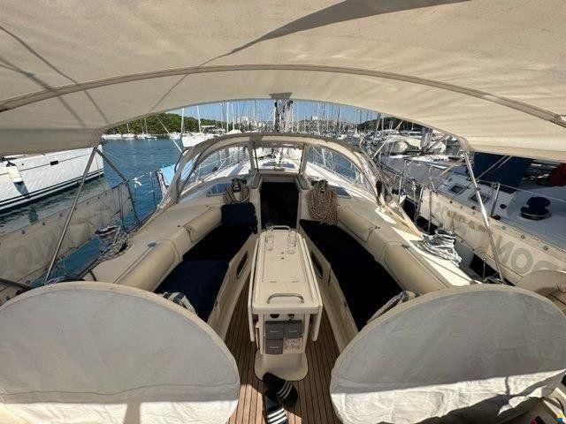 Bavaria 44