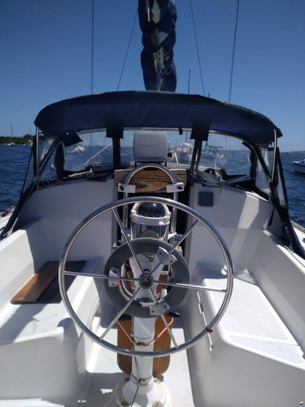 HUNTER 28 image