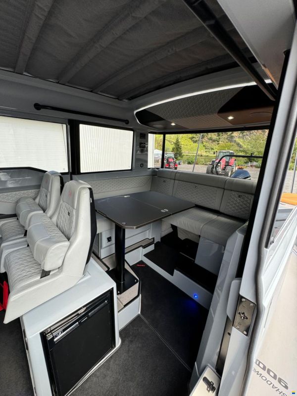 Brabus Shadow 900 Cross Cabin