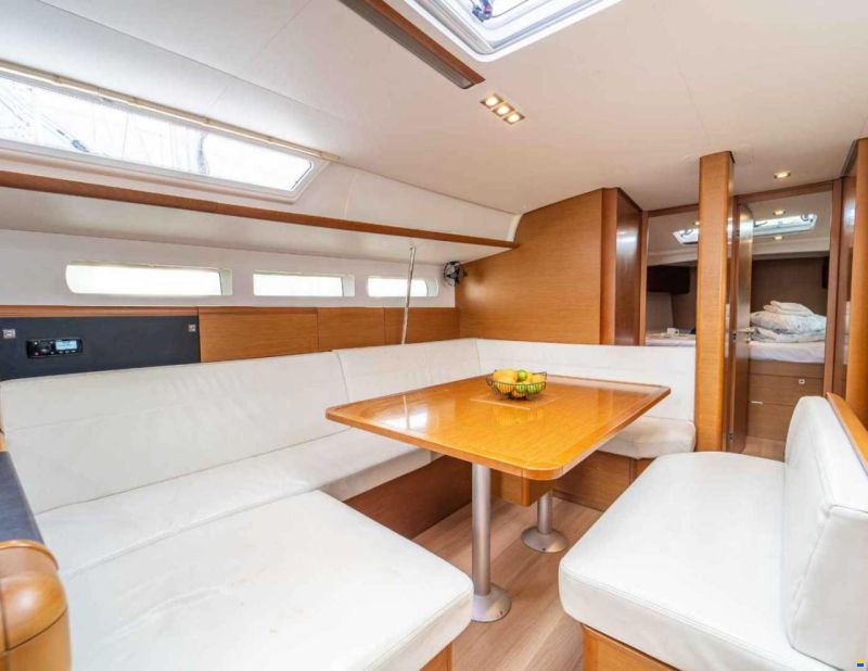 Jeanneau Sun Odyssey 519
