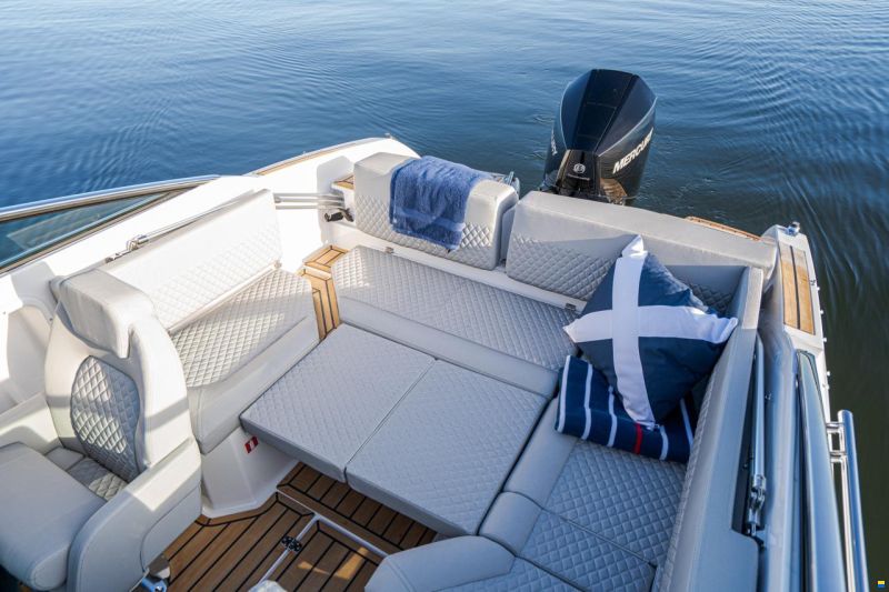 Flipper 800 Daycruiser