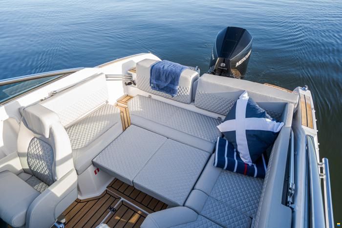 Flipper 800 Daycruiser