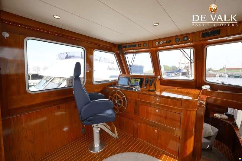Super van Craft 1570