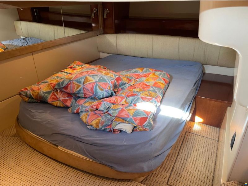 Meridian Yachts 411