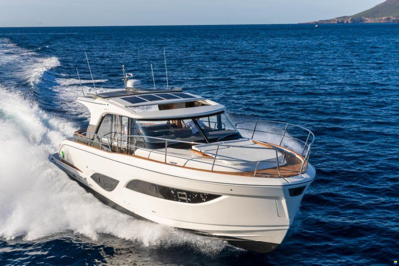 Marex 440 Gourmet Cruiser