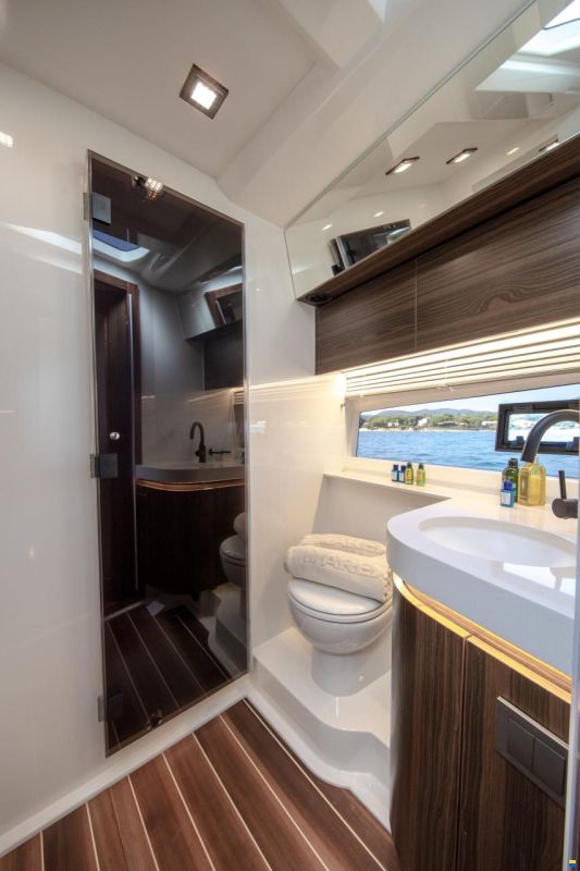Marex 440 Gourmet Cruiser