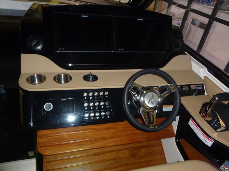 Sea Ray 370 DA