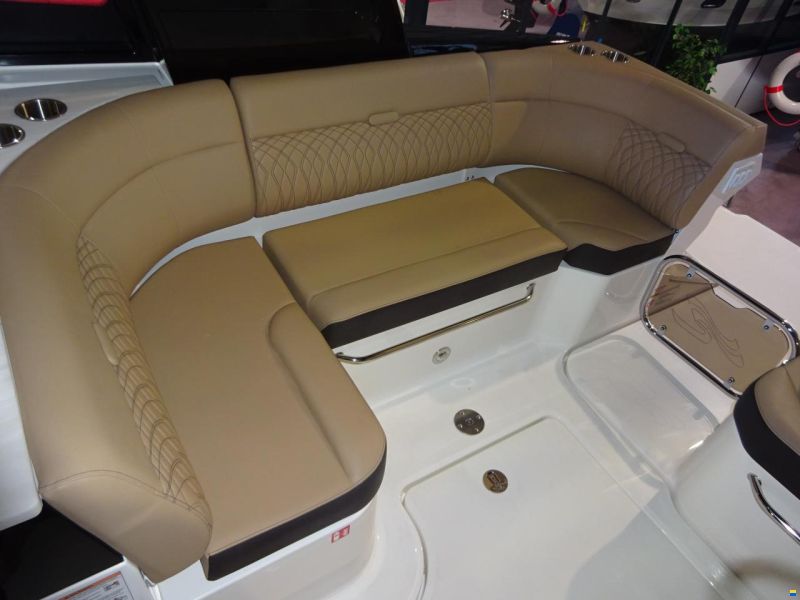 Sea Ray 370 DA