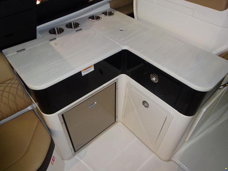 Sea Ray 370 DA