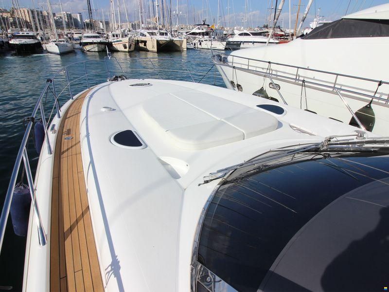 Sunseeker Predator 56