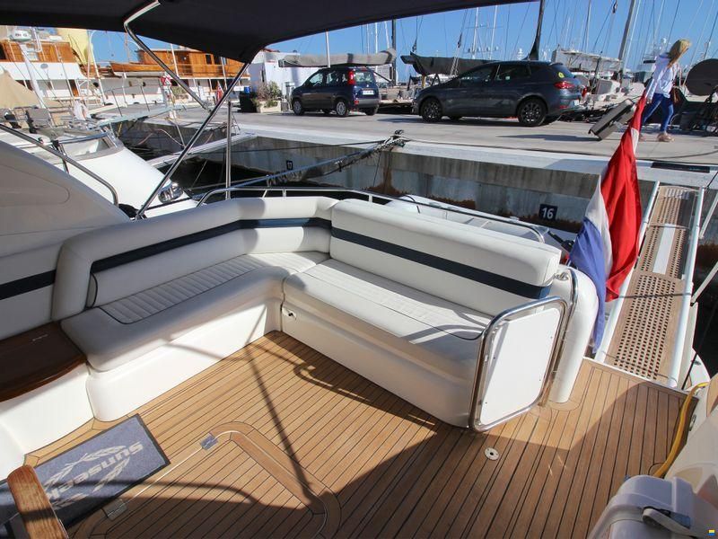 Sunseeker Predator 56