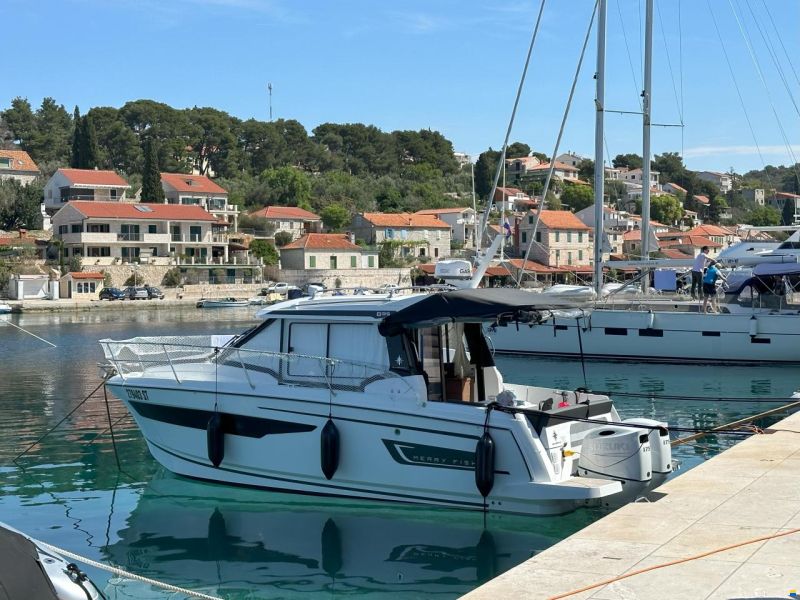 Jeanneau Merry Fisher 895 Offshore
