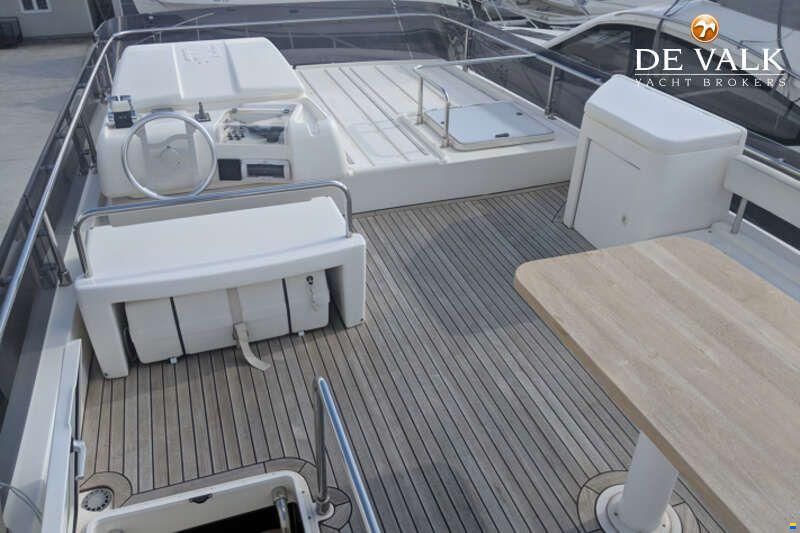 Ferretti 510