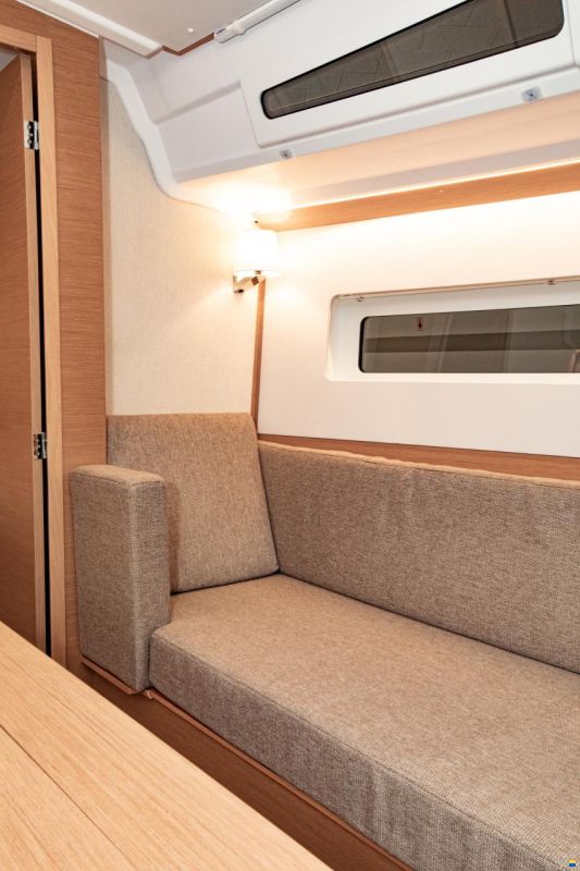 Jeanneau Sun Odyssey 380