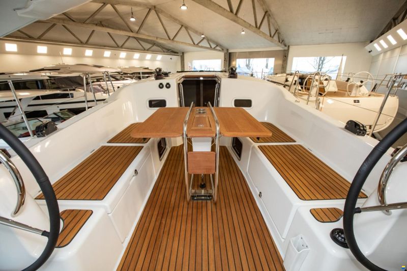 Jeanneau Sun Odyssey 380