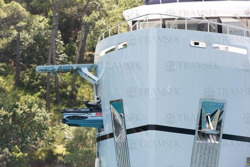 EXPLORER 27m  BIG JOY - Arkin Pruva