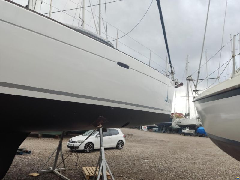 Beneteau Oceanis 54