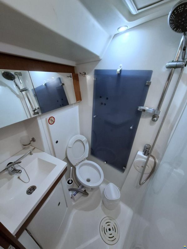 Beneteau Oceanis 54