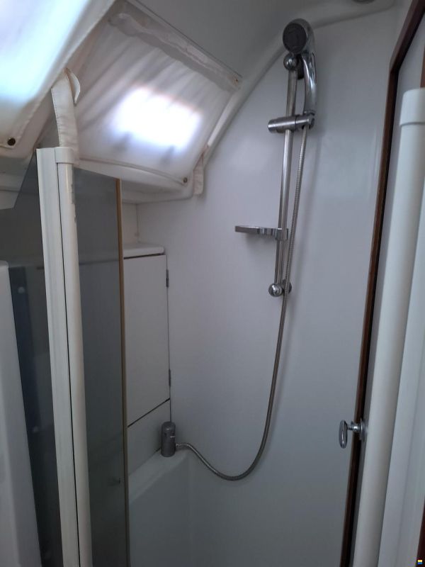 Beneteau Oceanis 54