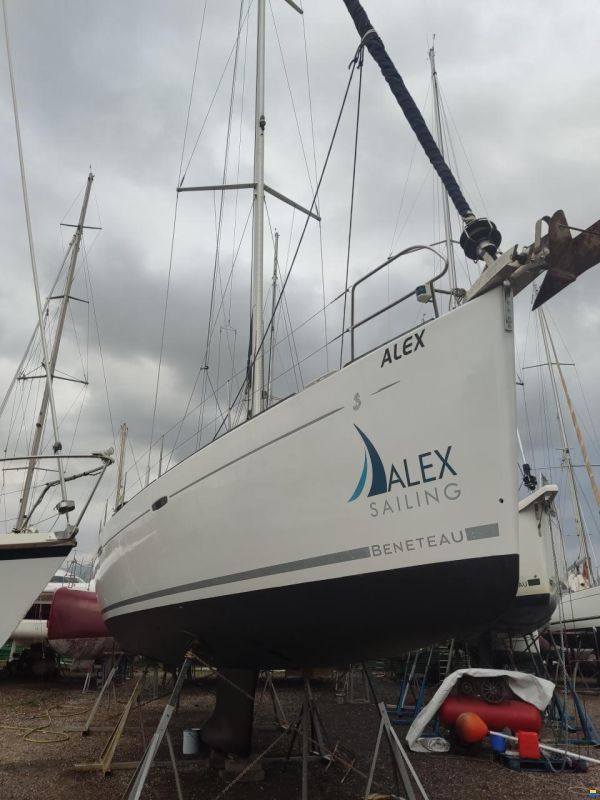 Beneteau Oceanis 54