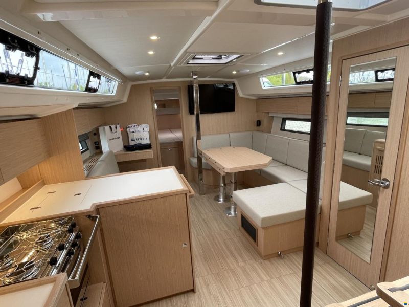 Bavaria C42 - 2023