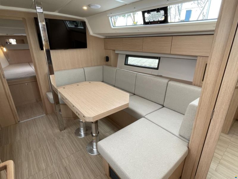 Bavaria C42 - 2023