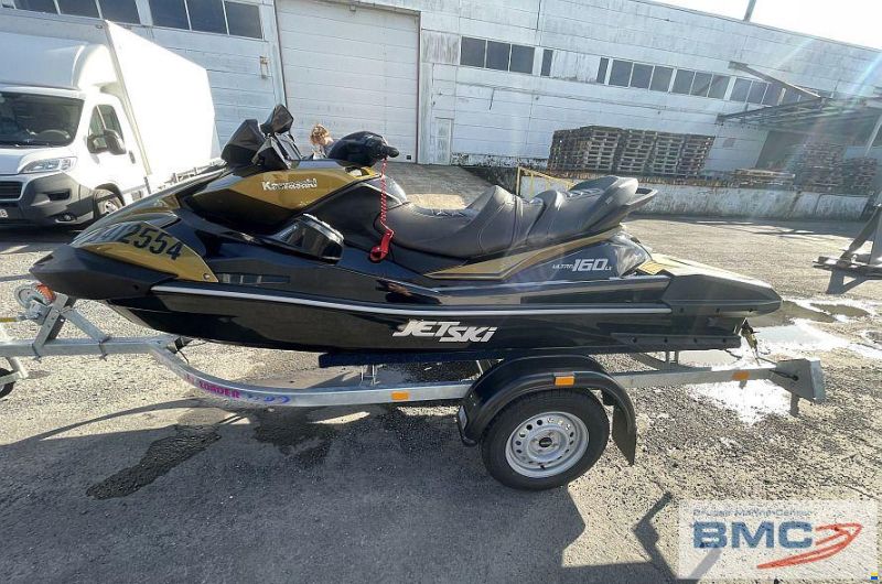 Kawasaki Ultra 160LX