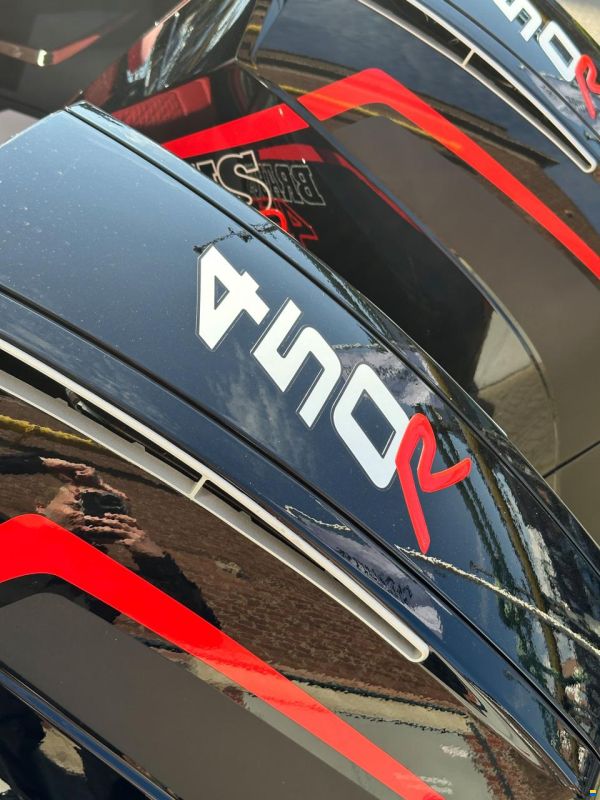 Brabus Shadow 900 Cross Cabin