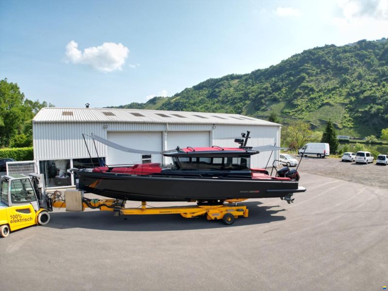 Brabus Shadow 900 Cross Cabin