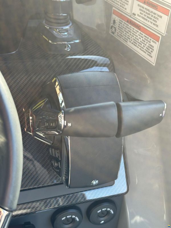 Brabus Shadow 900 Cross Cabin