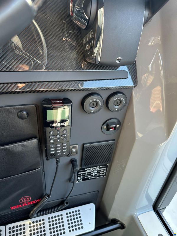 Brabus Shadow 900 Cross Cabin