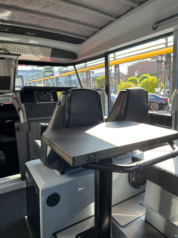 Brabus Shadow 900 Cross Cabin