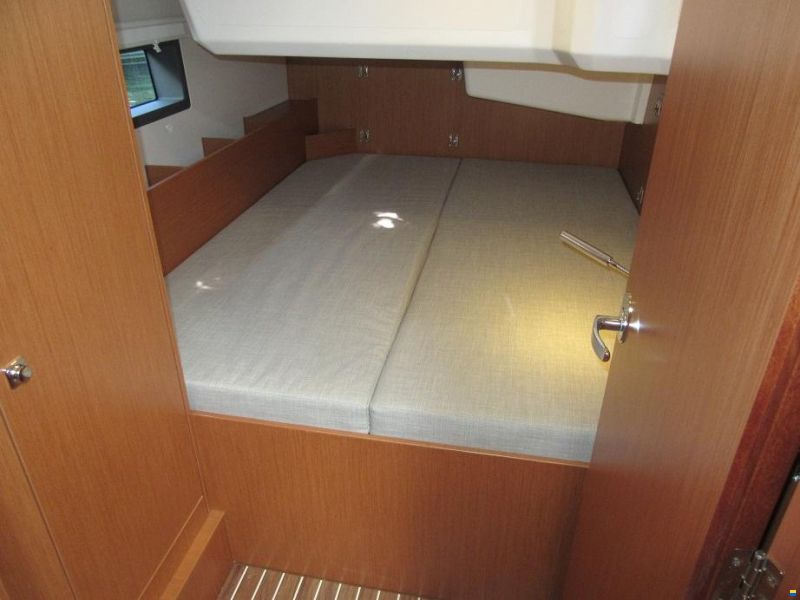 Bavaria C38