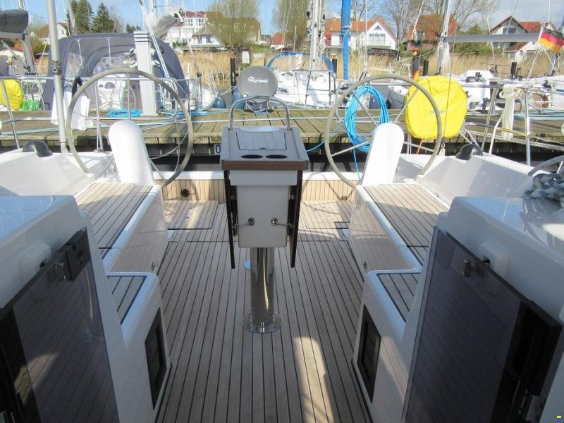 Bavaria C38