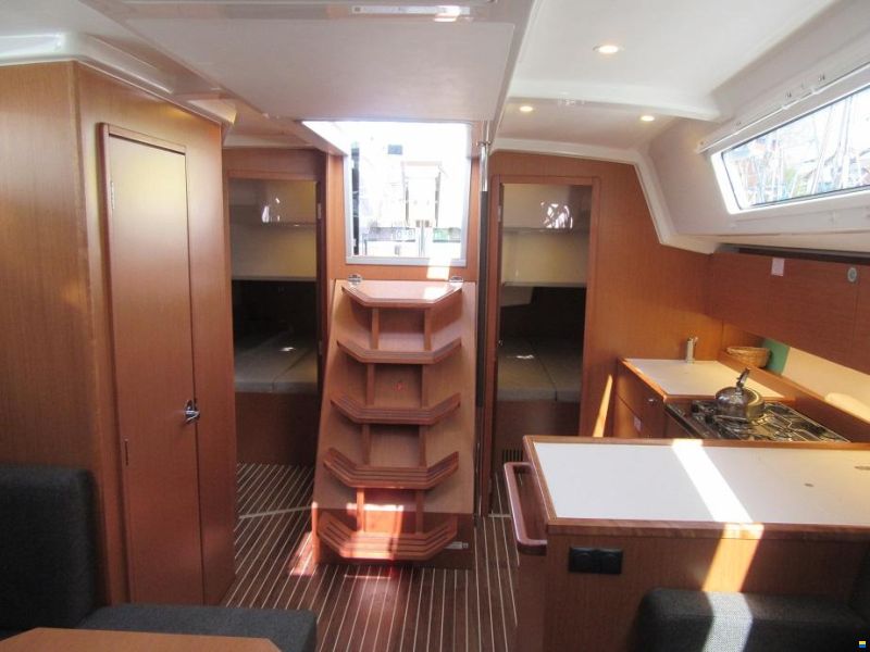 Bavaria C38