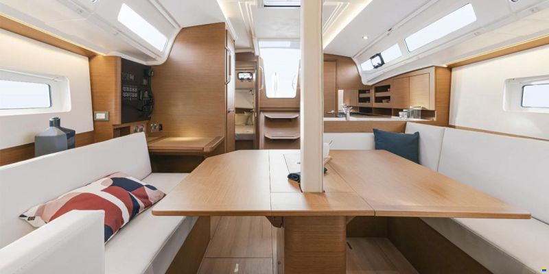 Jeanneau Sun Odyssey 380