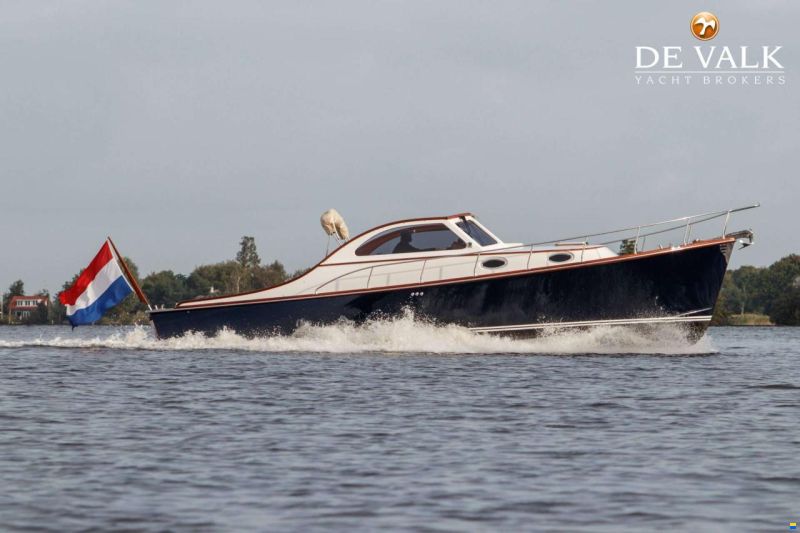Rapsody 33 Offshore