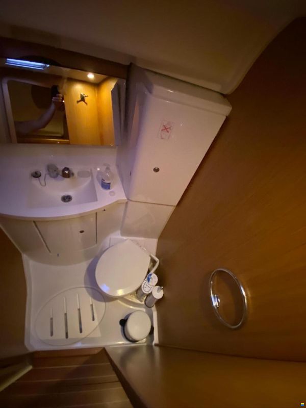 Jeanneau Sun Odyssey 42i