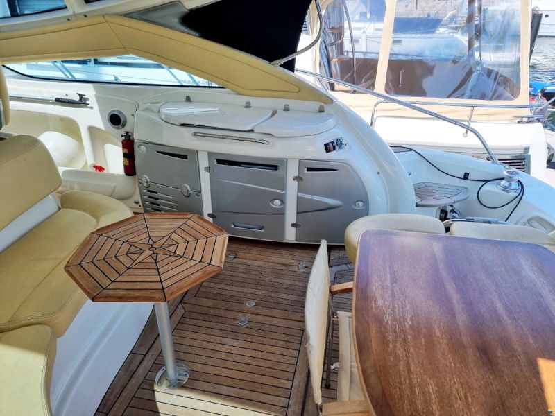 Cranchi Mediterranee 43 HT Volvo Penta IPS-600