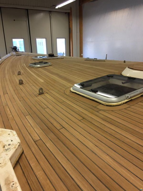 Hallberg-Rassy 49 "R"