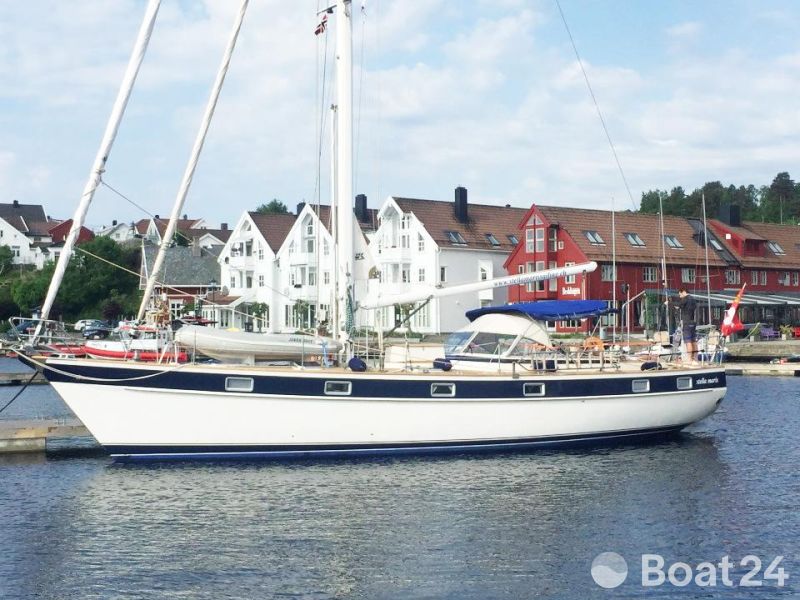 Hallberg-Rassy 49 "R"