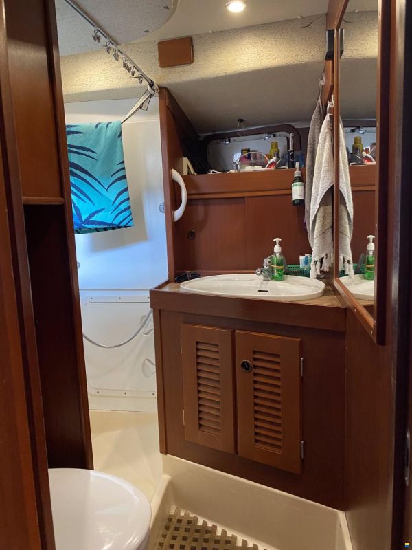 Hallberg-Rassy 49 "R"