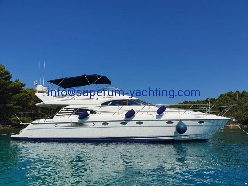 Fairline Squadron 55