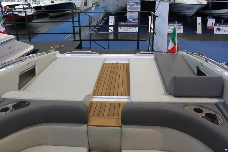 A. Mostes New Venere 255