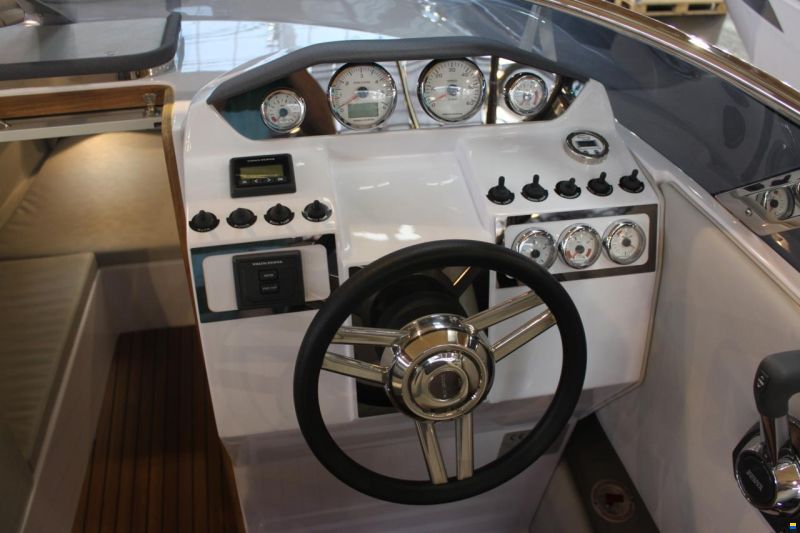 A. Mostes New Venere 255