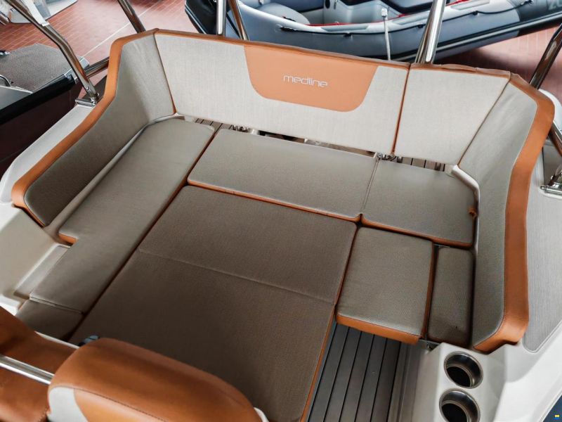 Zodiac Medline 6.8 Neo